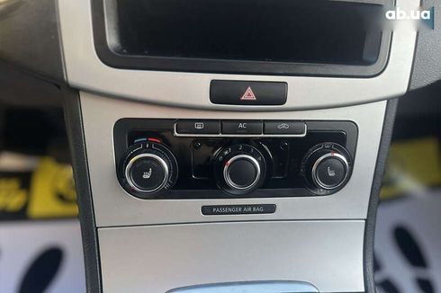 Volkswagen Passat 2012 - фото 18