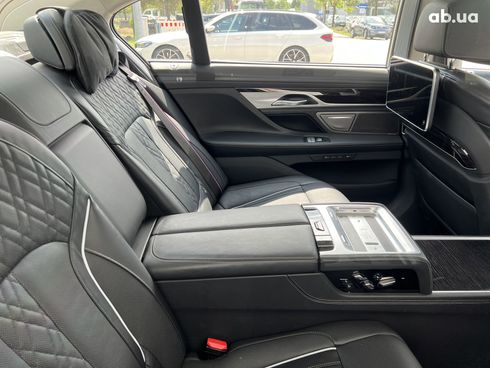 BMW 7 серия 2021 - фото 37