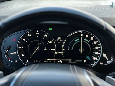 BMW 5 серия 2018 - фото 22