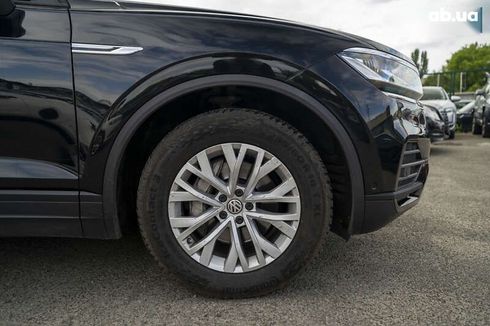 Volkswagen Touareg 2019 - фото 6