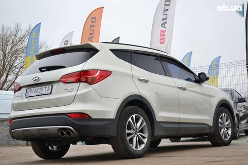 Hyundai Santa Fe 2015 - фото 14