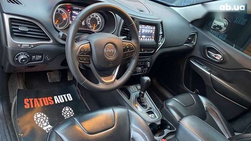 Jeep Cherokee 2019 - фото 15