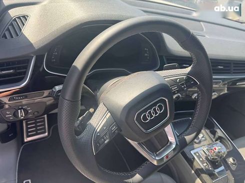Audi Q7 2017 - фото 13