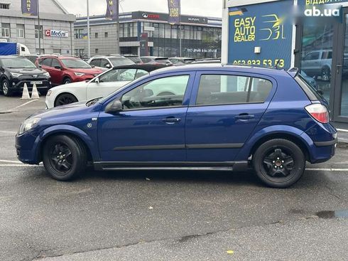 Opel Astra 2006 - фото 8