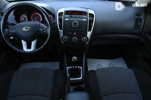 Kia Cee'd 2010 - фото 21