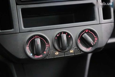 Volkswagen Polo 2008 - фото 21
