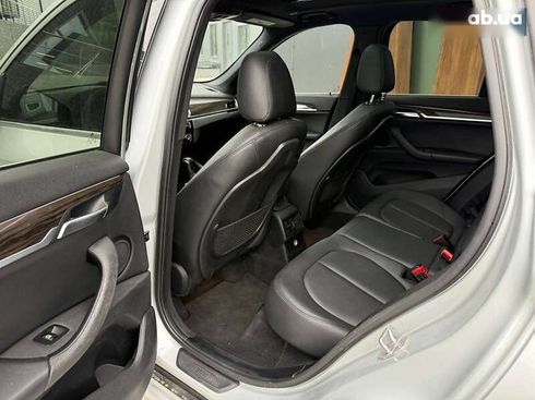 BMW X1 2016 - фото 9