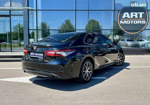 Toyota Camry 2023 - фото 4