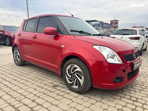 Suzuki Swift 2006 красный - фото 3