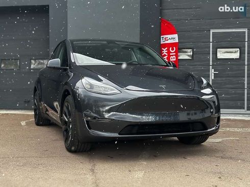 Tesla Model Y 2024 - фото 10