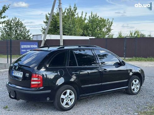 Skoda Fabia 2002 - фото 20