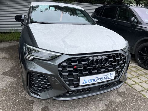 Audi RS Q3 2023 - фото 9