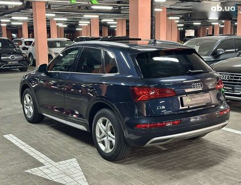 Audi Q5 2017 - фото 3