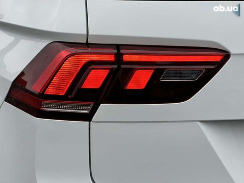 Volkswagen Tiguan 2021 - фото 13