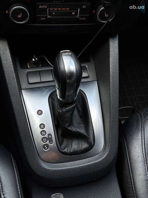 Volkswagen Jetta 2012 - фото 12