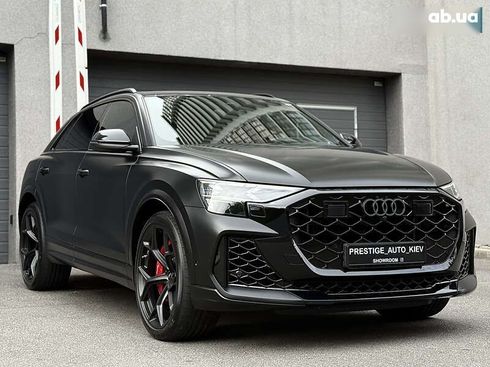 Audi RS Q8 2024 - фото 9
