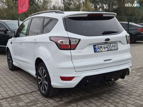 Ford Kuga 2017 - фото 16