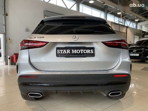 Mercedes-Benz GLA-Класс 2023 - фото 15