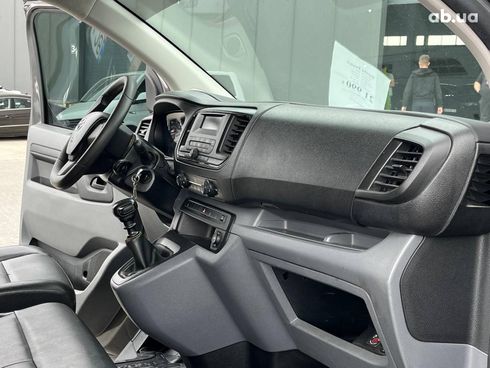 Toyota ProAce 2020 серый - фото 22
