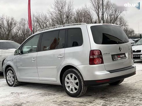 Volkswagen Touran 2008 - фото 18