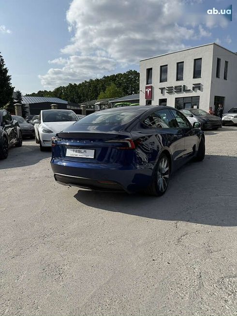 Tesla Model 3 2024 - фото 12