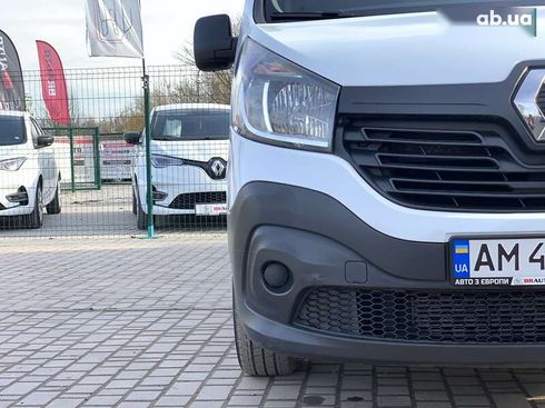 Renault Trafic 2019 - фото 9