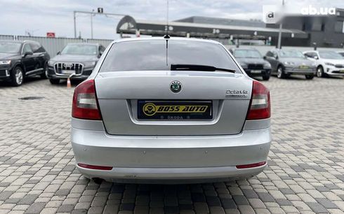 Skoda Octavia 2010 - фото 6