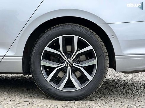 Volkswagen Passat 2022 - фото 24