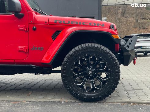 Jeep Wrangler 2019 красный - фото 7