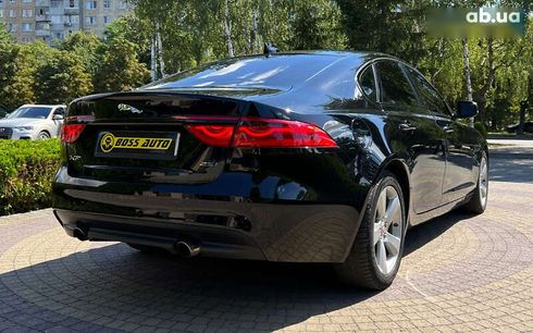Jaguar XF 2017 - фото 7