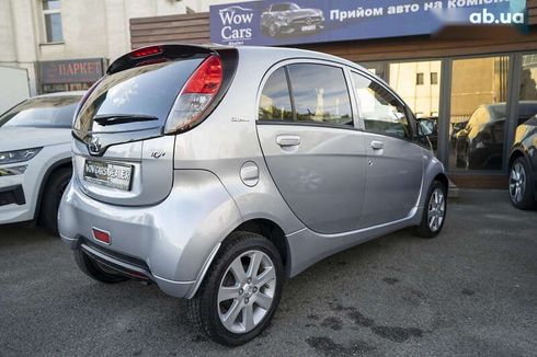 Peugeot iOn 2017 - фото 11