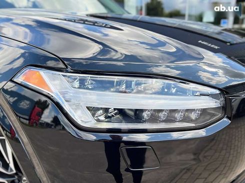 Volvo XC90 2021 - фото 3