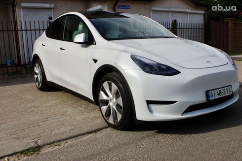 Tesla Model Y 2021 белый - фото 3