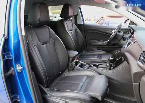 Opel Grandland X 2018 - фото 12