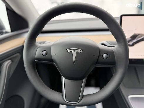 Tesla Model Y 2024 - фото 26