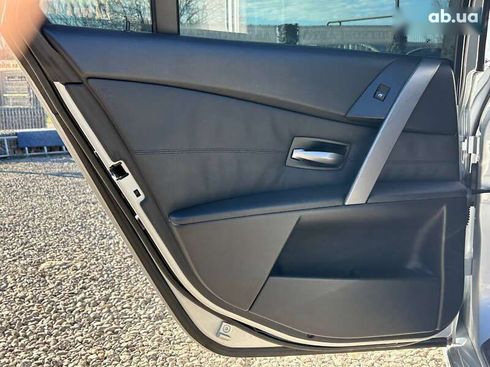 BMW 5 серия 2004 - фото 26