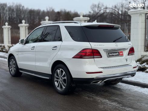 Mercedes-Benz GLE-Class 2016 белый - фото 9