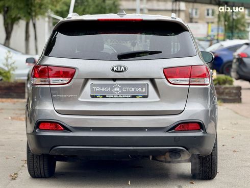 Kia Sorento 2016 серый - фото 4