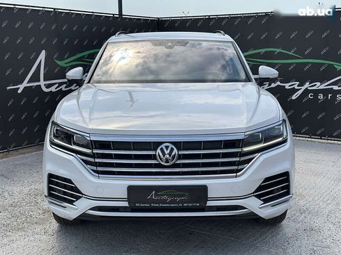 Volkswagen Touareg 2018 - фото 3