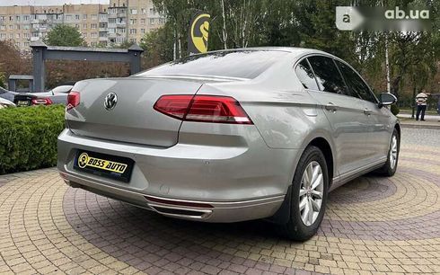 Volkswagen Passat 2015 - фото 7