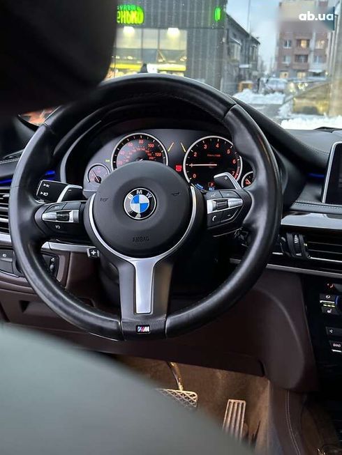 BMW X5 2016 - фото 14