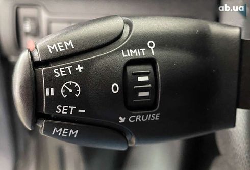 Peugeot 308 2020 - фото 19