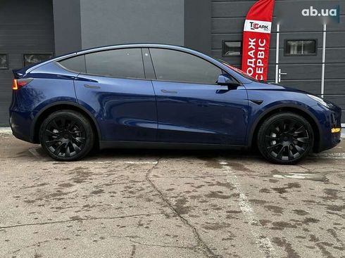 Tesla Model Y 2022 - фото 9