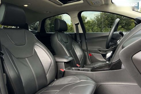 Ford Focus 2018 - фото 21