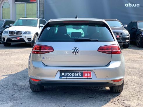 Volkswagen e-Golf 2015 серый - фото 6