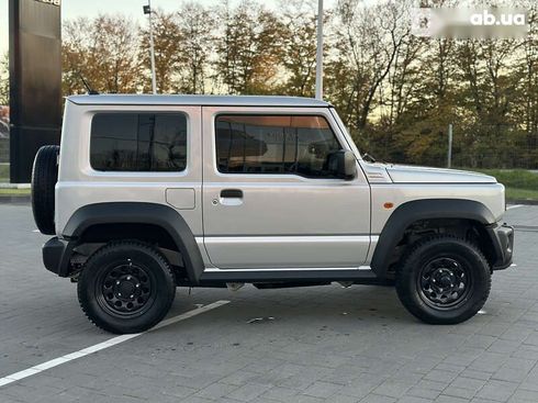 Suzuki Jimny 2023 - фото 7