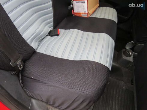 Skoda Fabia 2011 - фото 17