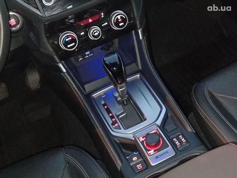 Subaru Forester 2022 серый - фото 43
