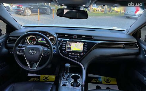 Toyota Camry 2019 - фото 12