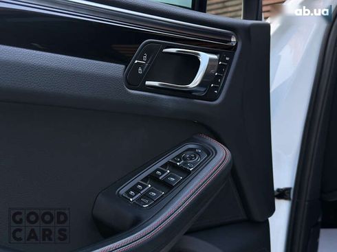 Porsche Macan 2022 - фото 18